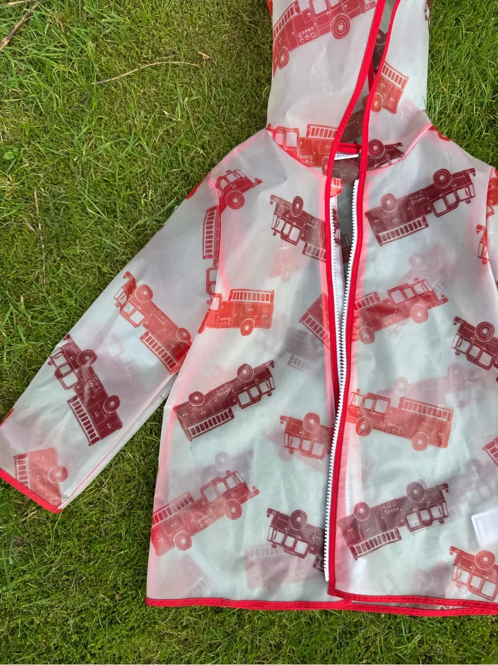 Baby Gap Boys’ Size 4 Rain Jacket | Firetrucks | EUC | Hood